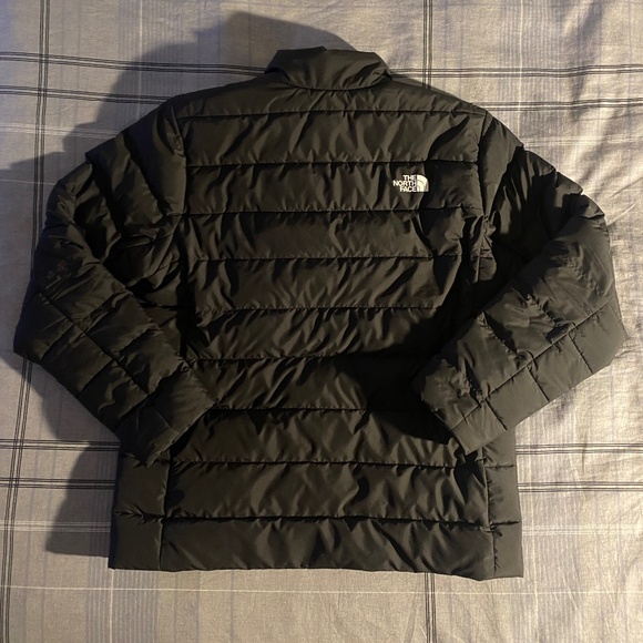 North Face Puffer Jacket - Picture 3 of 3
